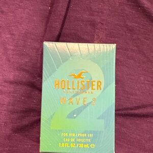 Hollister Wave 2 Eau de Toilette 1.0 oz - Blue and Green